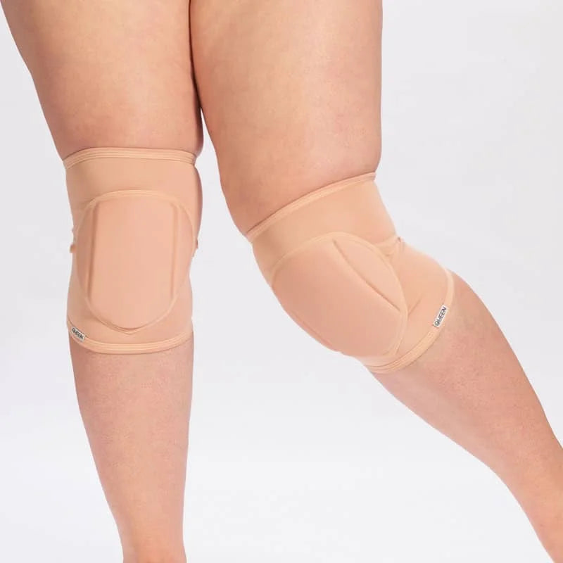 Queen Kneepads Nude